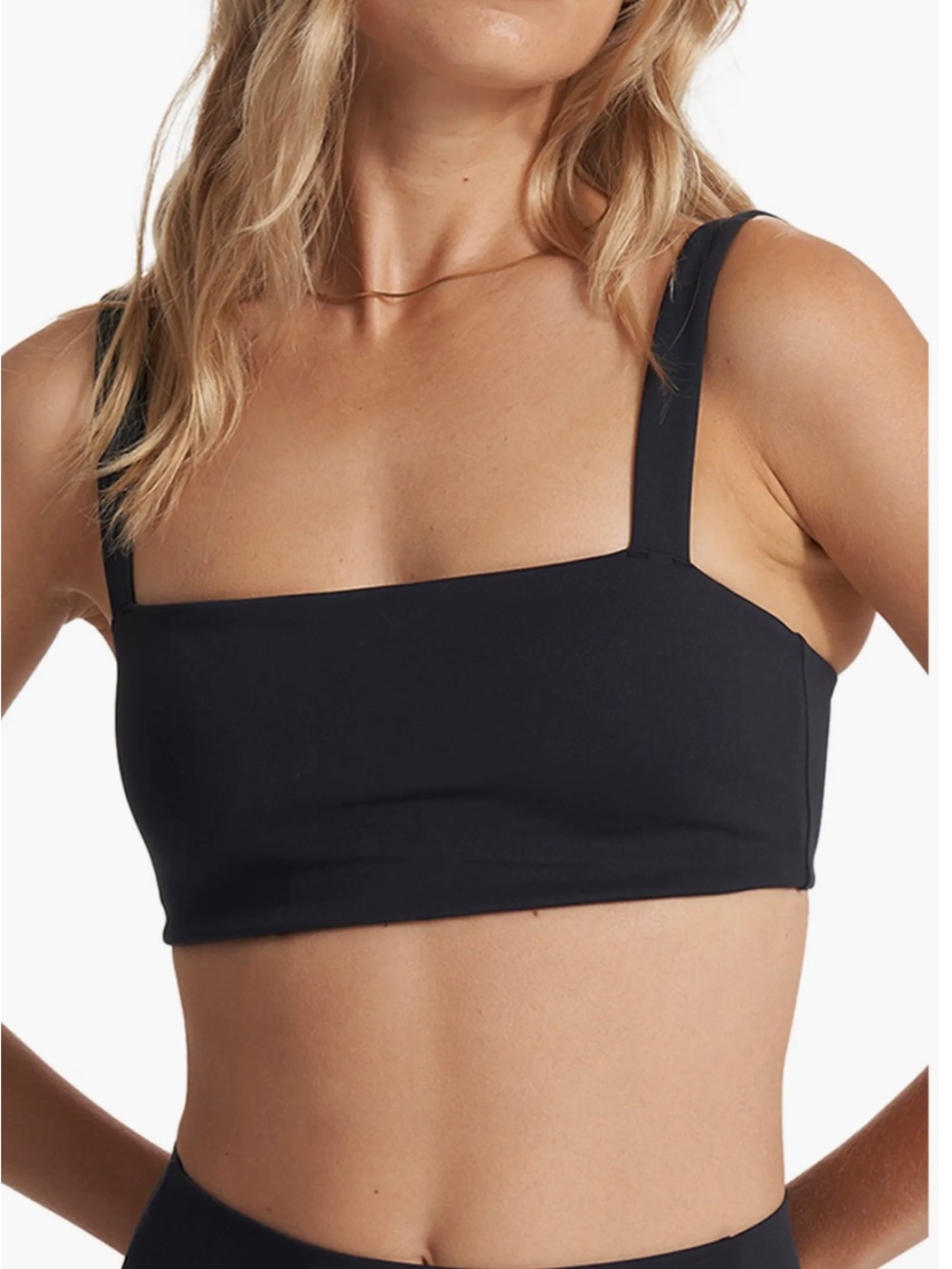 Vuori evolve square neck sports bra